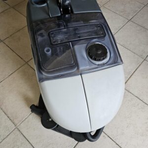 Alig Használt Nilfisk SC351 Gyalogkíséretű Padlótisztító, gyönyörű állapotban! (Új akkumulátorral, bontatlan kefével, 1év garanciával)